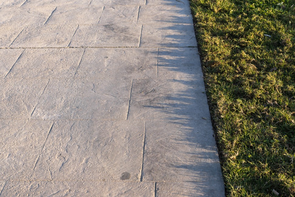 Textura de hormigón impreso molde losa de pizarra en tono gris — Toledo